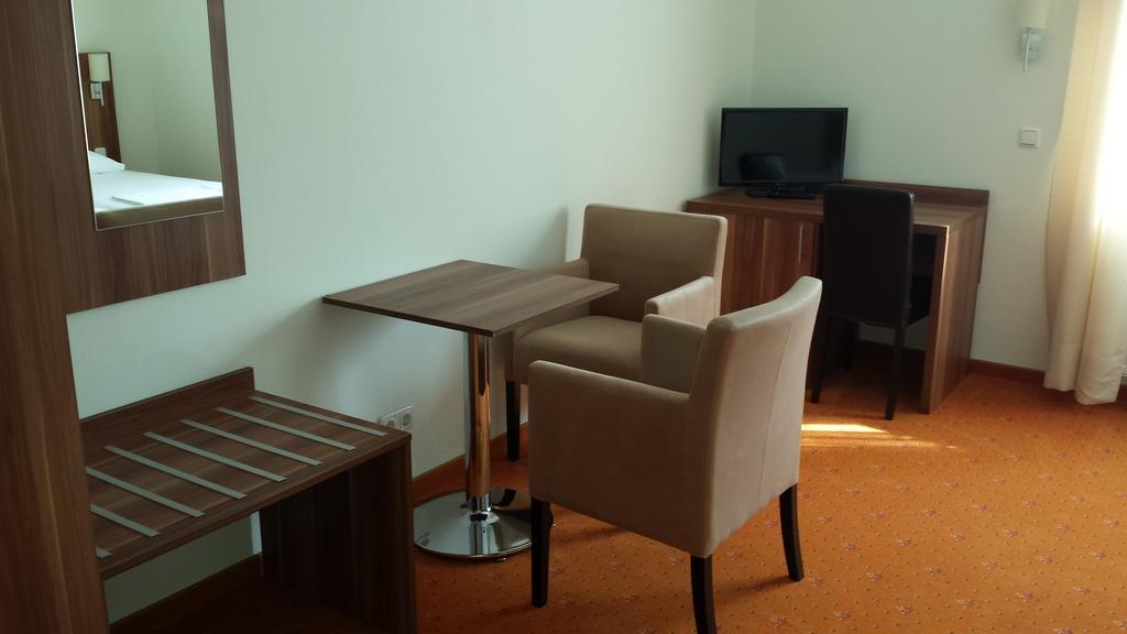 Stiftshotel Garsten Steyr Cameră foto